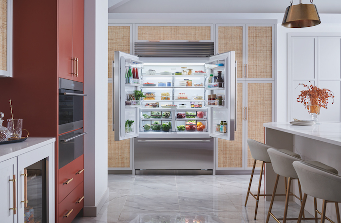 sub-zero refrigerator