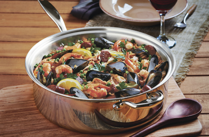 Hammer Stahl Partners with Celebrity Chef Andrew Zimmern