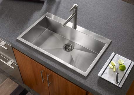 Houzer Opens in South Korea