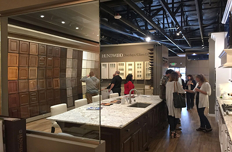 Huntwood Custom Cabinets Opens Bellevue Showroom