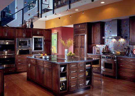 What Cabinet Company Leads in Customer Satisfaction?