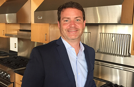 Viking Range Names New President