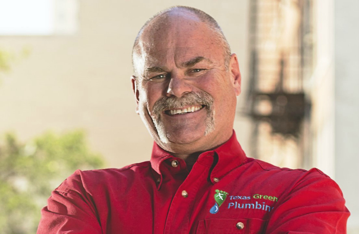 Master Plumber Roger Wakefield Wins American Standard Plumber Know How Contest