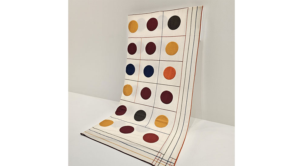 amer musa throw by hermes milan