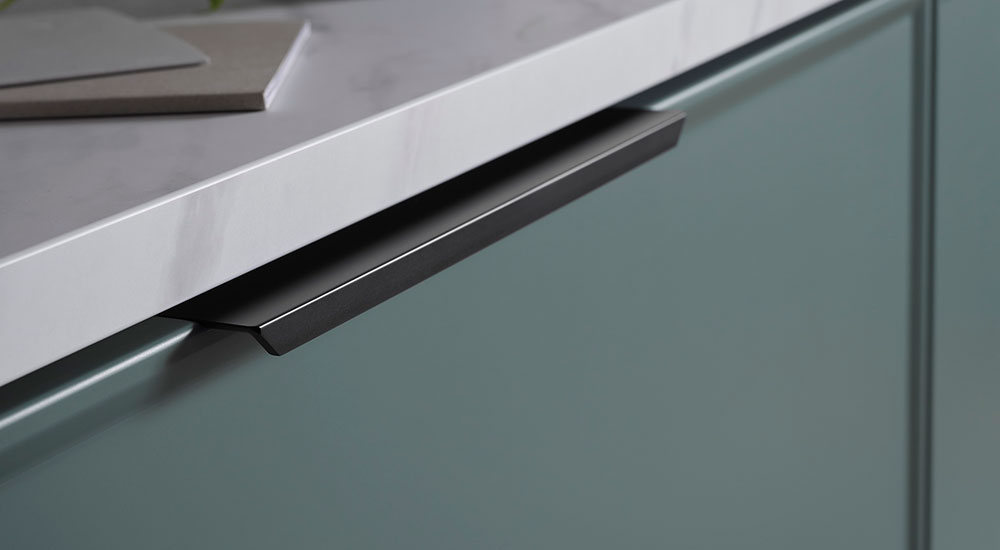 Häcker Kitchens AV 5075 Facetted Fronts