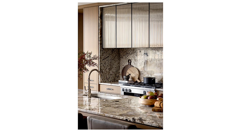 glass front kitchen cabinets