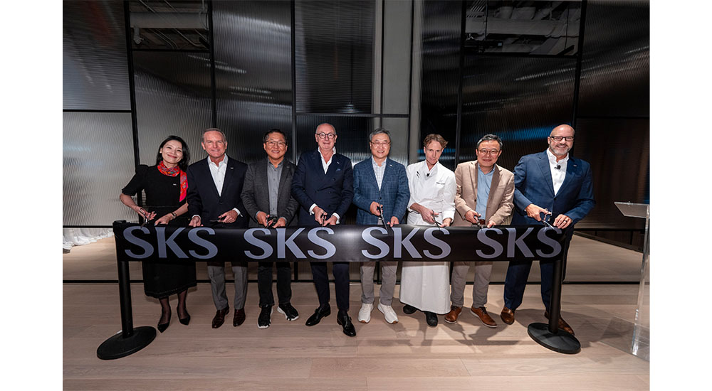 sis chicago ribbon cutting ceremony