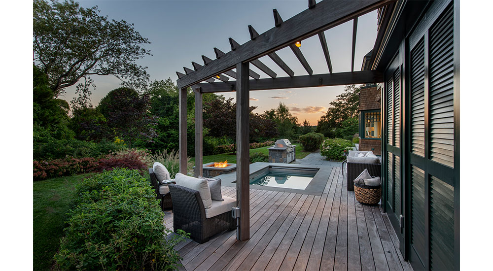 soake plunge pool on deck outdoor wellness