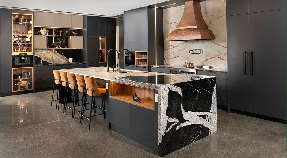 Laurysen Kitchens, Ottawa, OntarioShowroom Designer: Rene Chyba