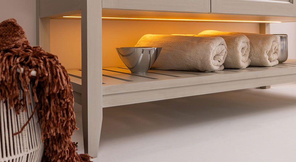 Wood-Mode The Curio Suite