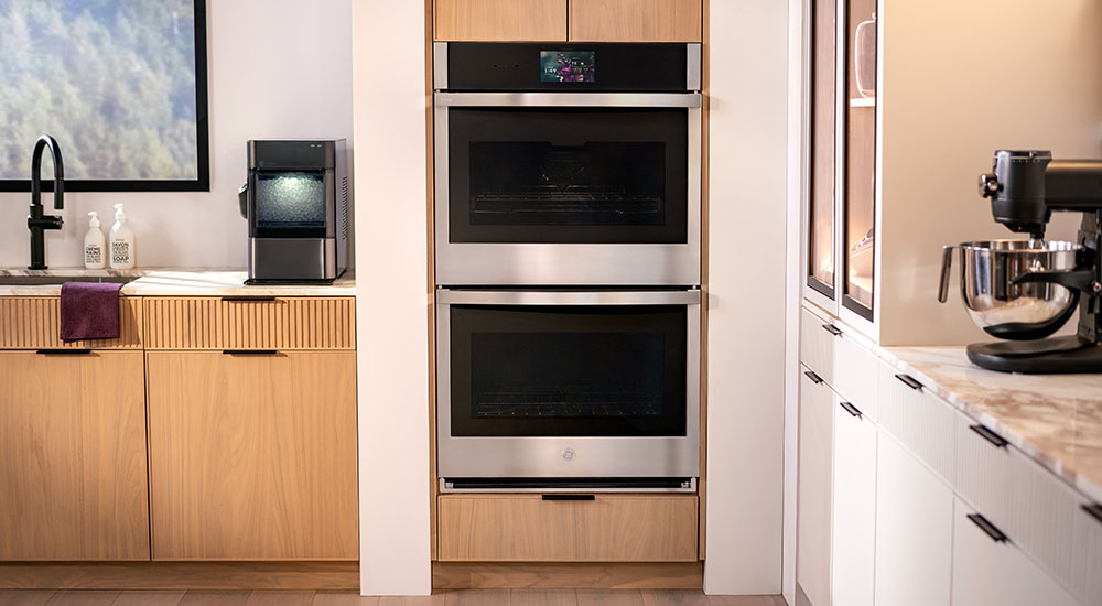 GE Appliances Smart Wall Ovens