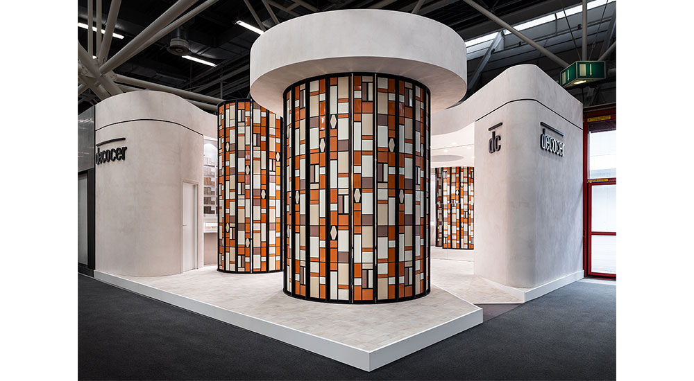 Decocer Best Booth Award Coverings 2026