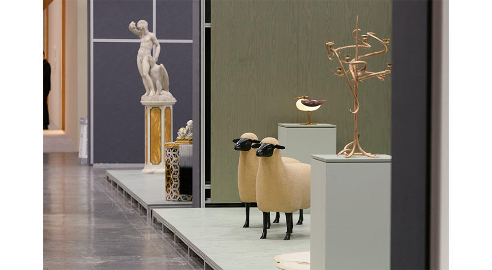 salone raritas exhibits