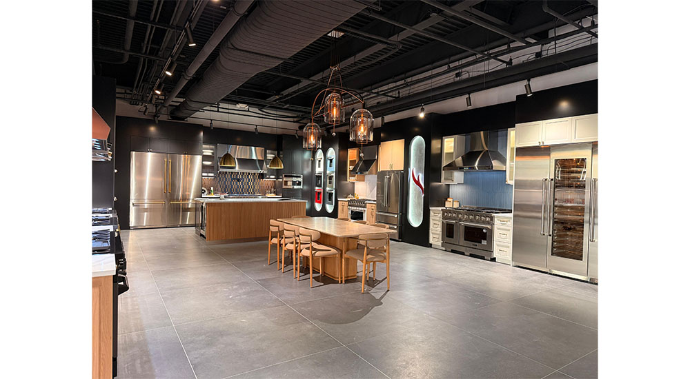 overall kucht showroom