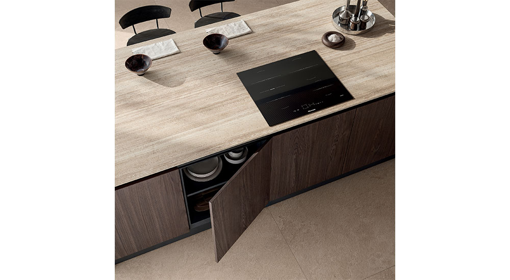 Travertino Rainbow by Materia