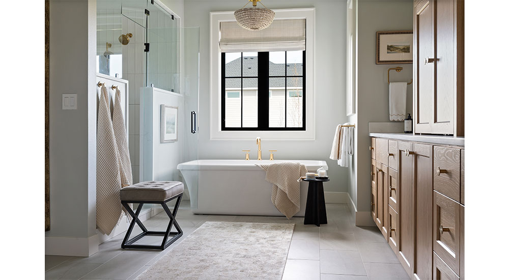 Luxury bathroom by Tanna Edler