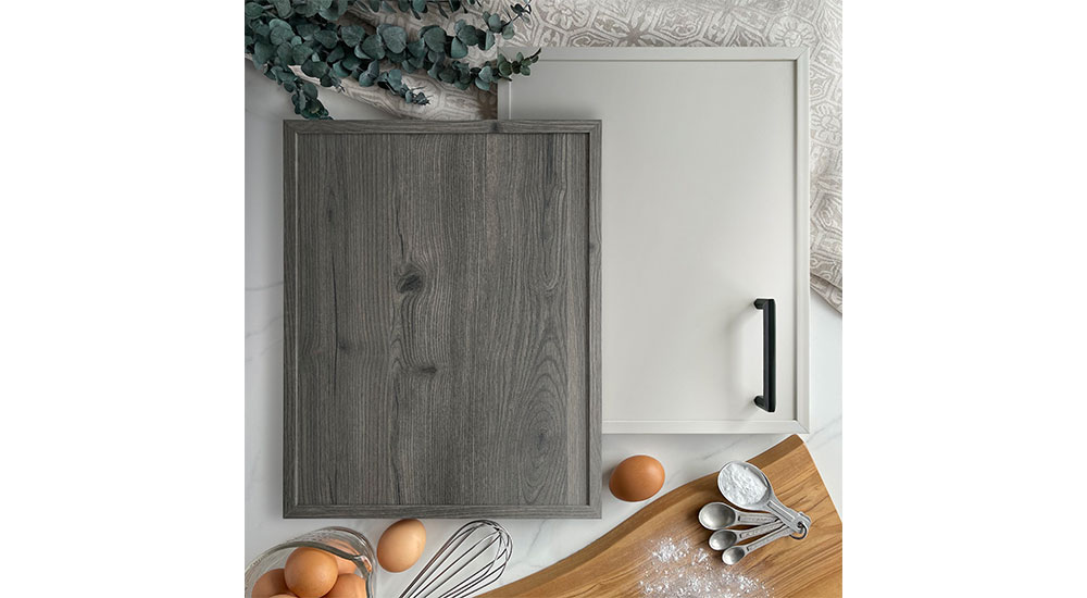 REHAU Slim Shaker Doors