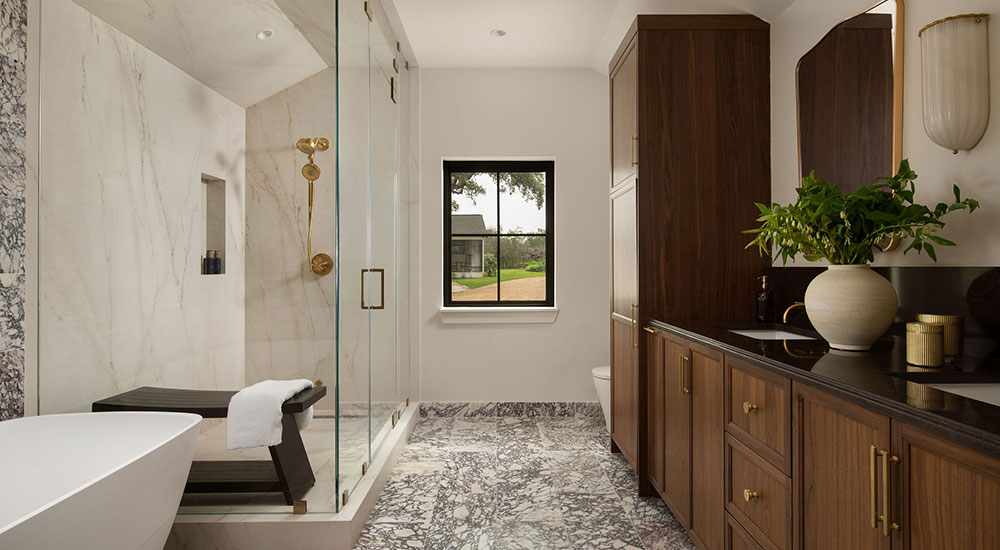 Houzz Bathroom Trends — Interior Designer: Urbane Design, Custom Cabinetry: Bentwood of Austin, Photographer: Avery Nicole Photography