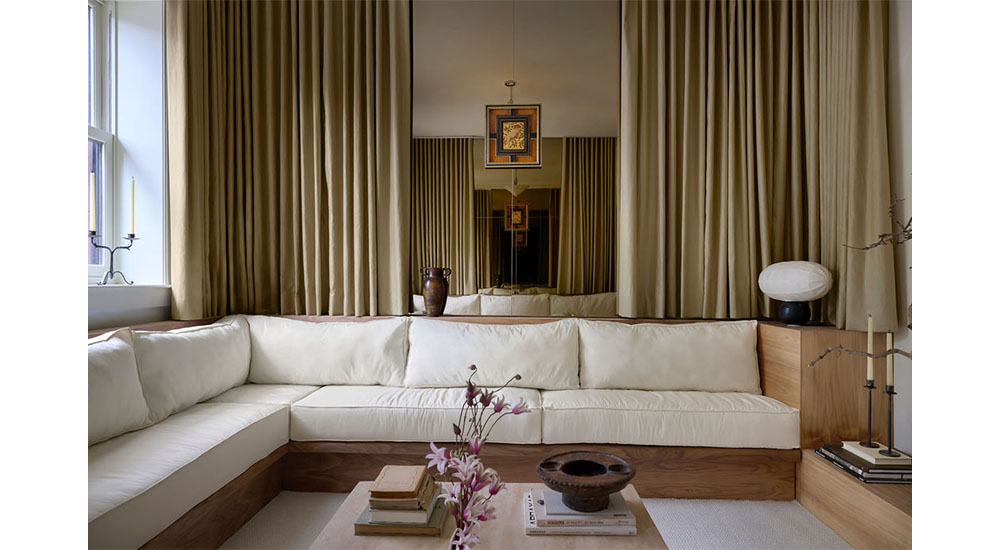 brooklyn heights designer showhouse llewellyn chupin sectional white modern sofa